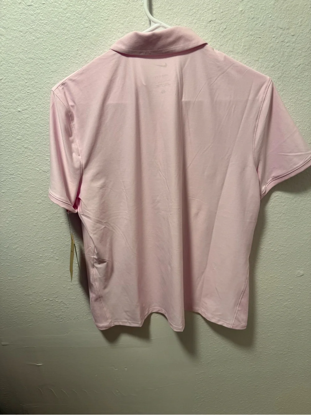 Nike Women’s Victory Dri-FIT Golf Polo. Color - Pink Foam. Size - Large